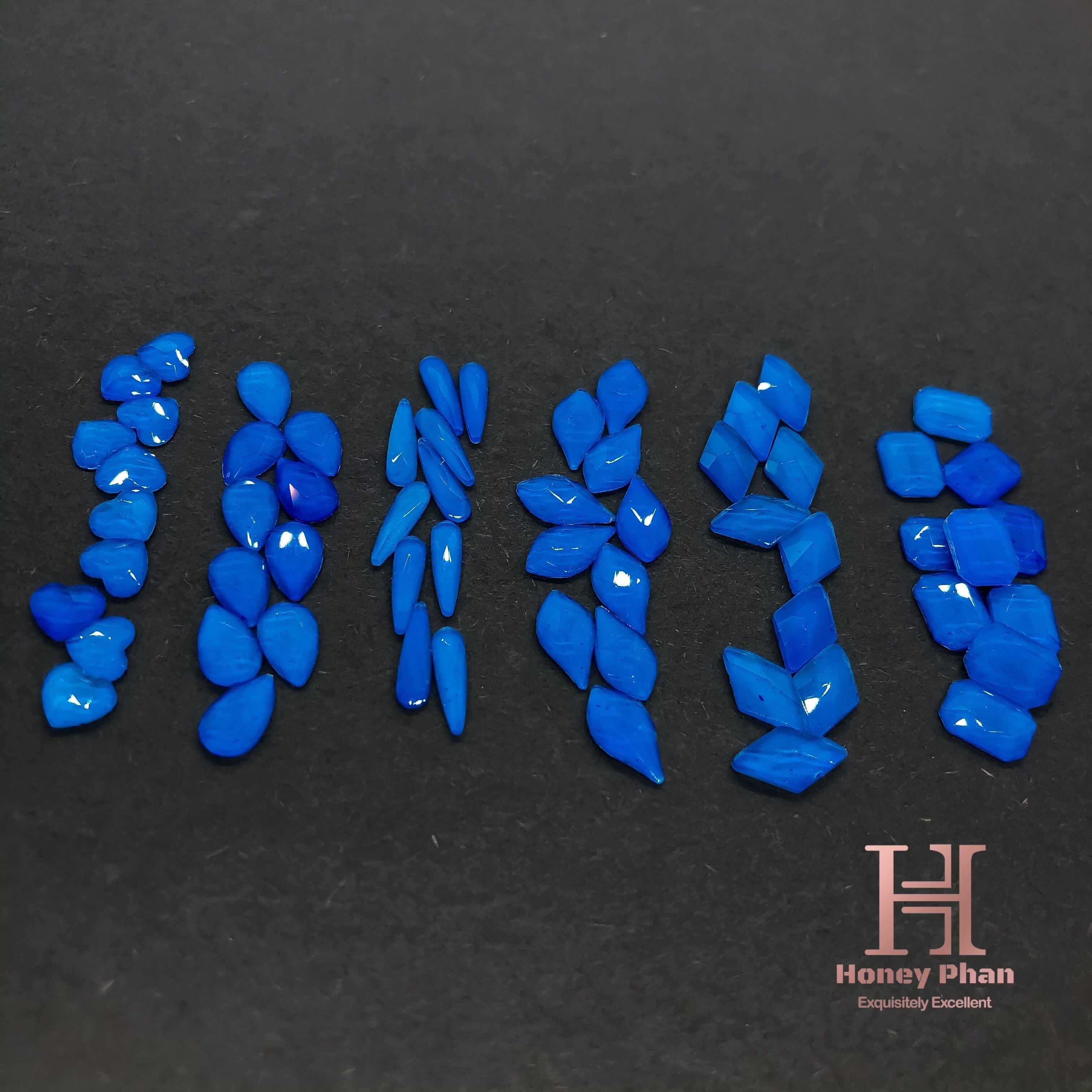 Neon Blue Rhinestones 6 shapes (60 pcs/ 6 shape) -R53