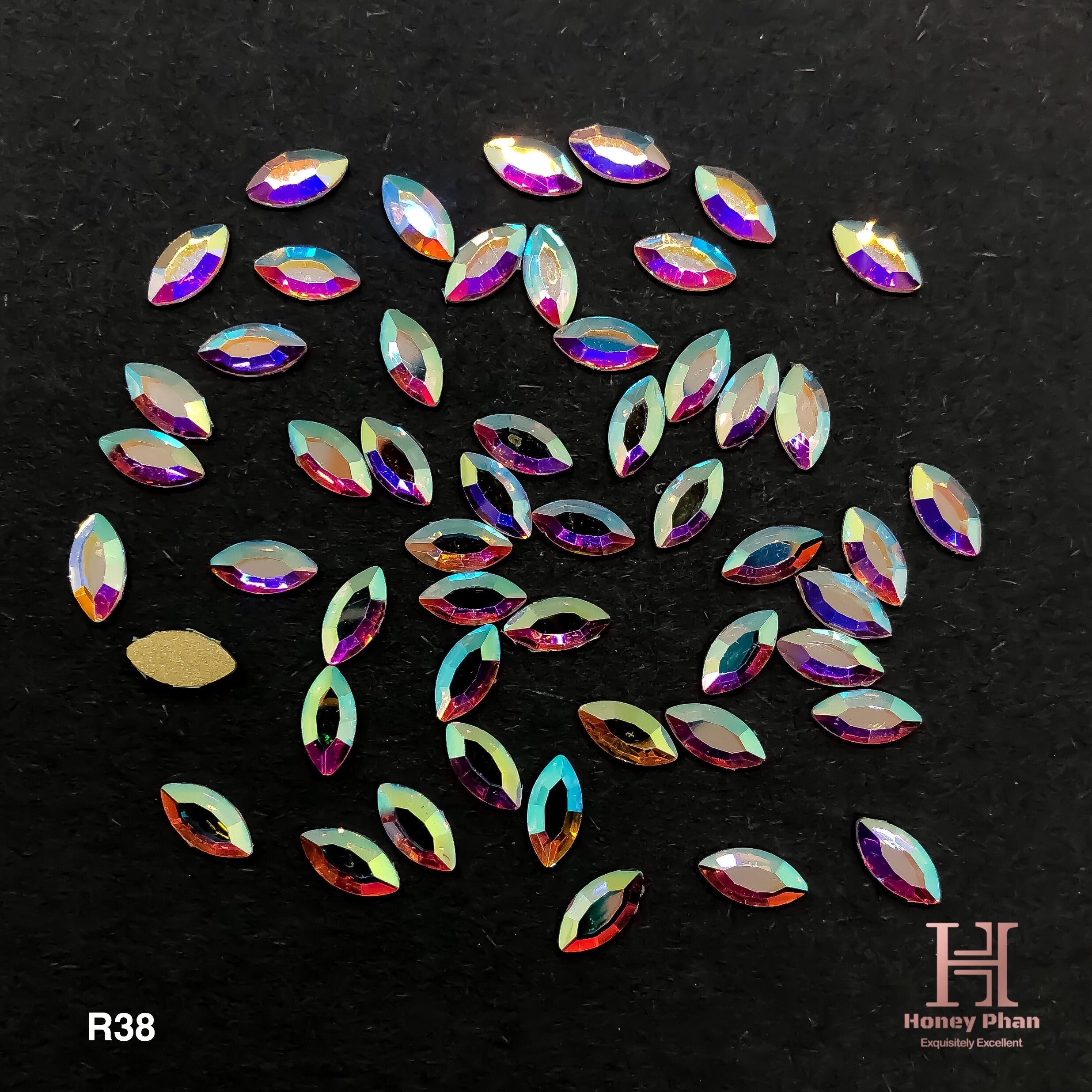 AB Rhinestone Drop Shape (50pcs) - R38